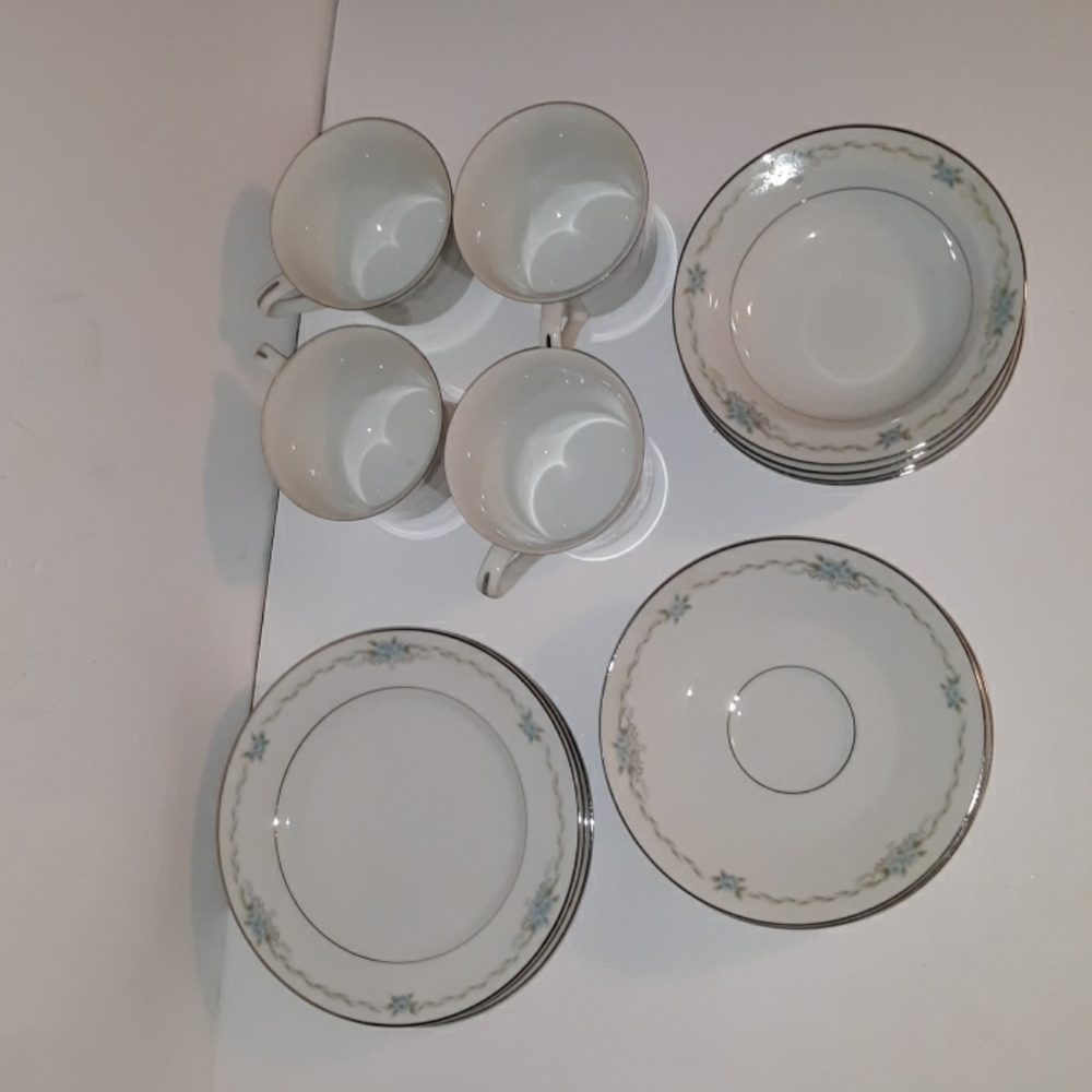 Style House fine china Corsage Japan